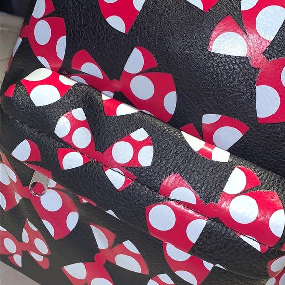 Minnie Bow Backpack - Picture 6 of 6